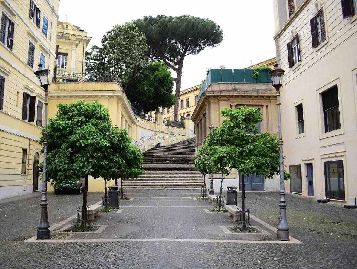 Holiday home Le Rondini A Roma Villa Italy