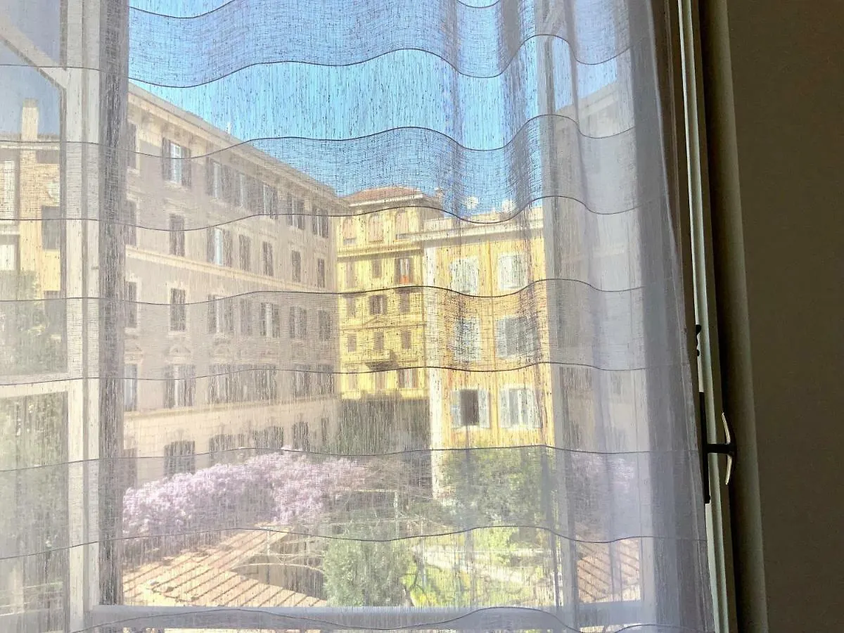 Holiday home Le Rondini A Roma Villa
