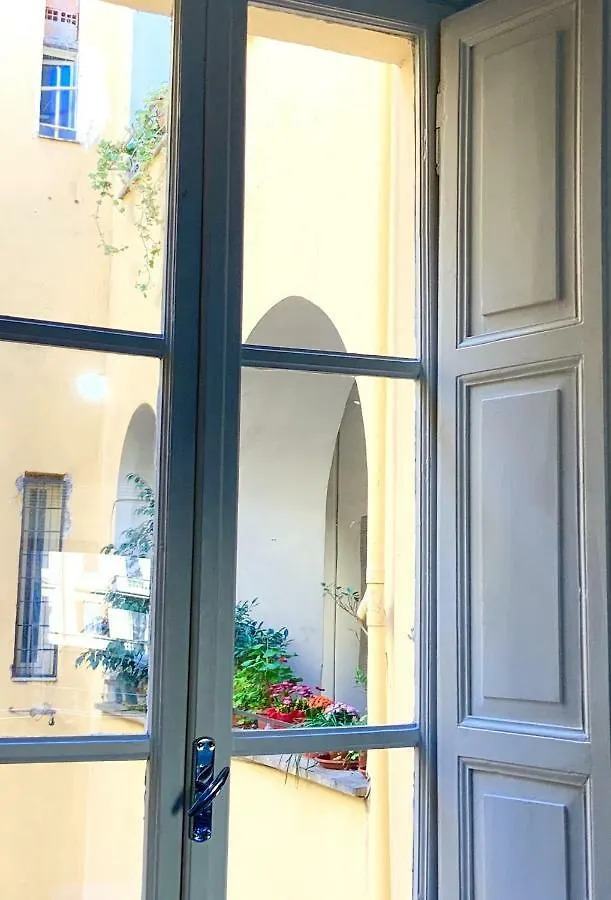 Holiday home Le Rondini A Roma Villa Italy