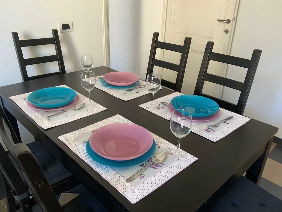 Holiday home Le Rondini A Roma Villa
